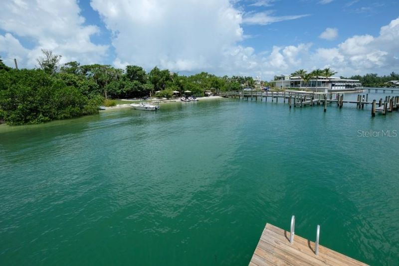 Broadway, Longboat Key, FL 34228 Photo