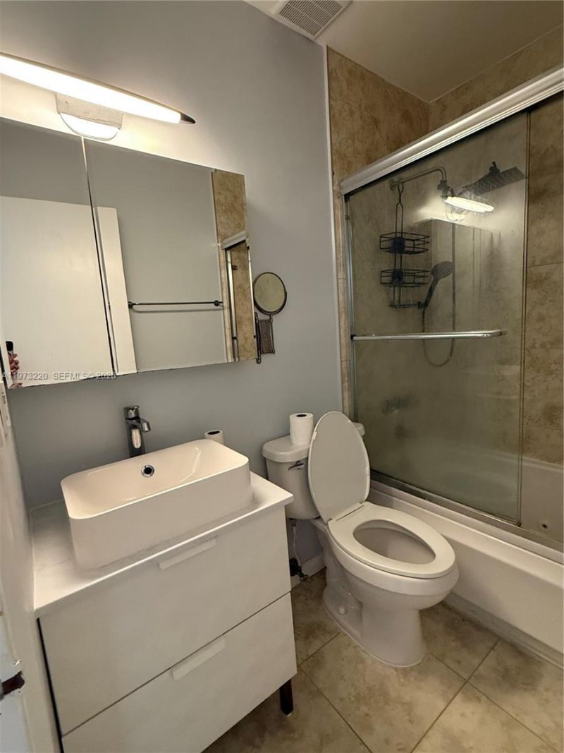 Please Call For Address, Miami, FL 33134 Photo