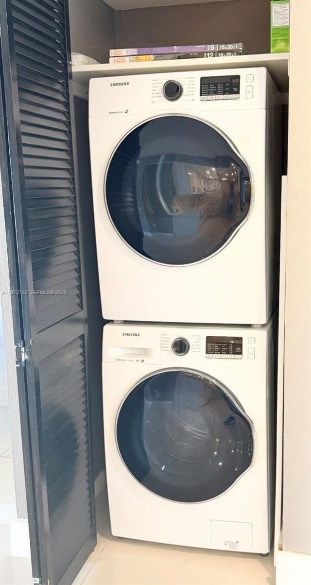 637 SW 3rd St , Unit 304, Miami, FL 33130 Photo