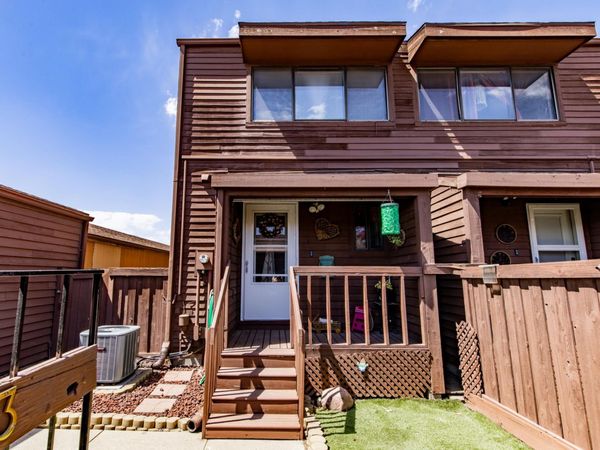 1723 42nd Street S, Fargo, ND 58103