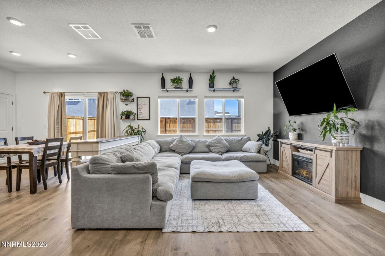 7950 Zorite Drive, Sparks, NV 89436 Photo