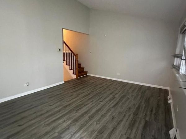 13313 S Eberhart Avenue, Chicago, IL 60827