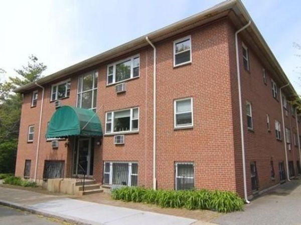 11 Cogswell Avenue, Unit 17, Cambridge, MA 02140