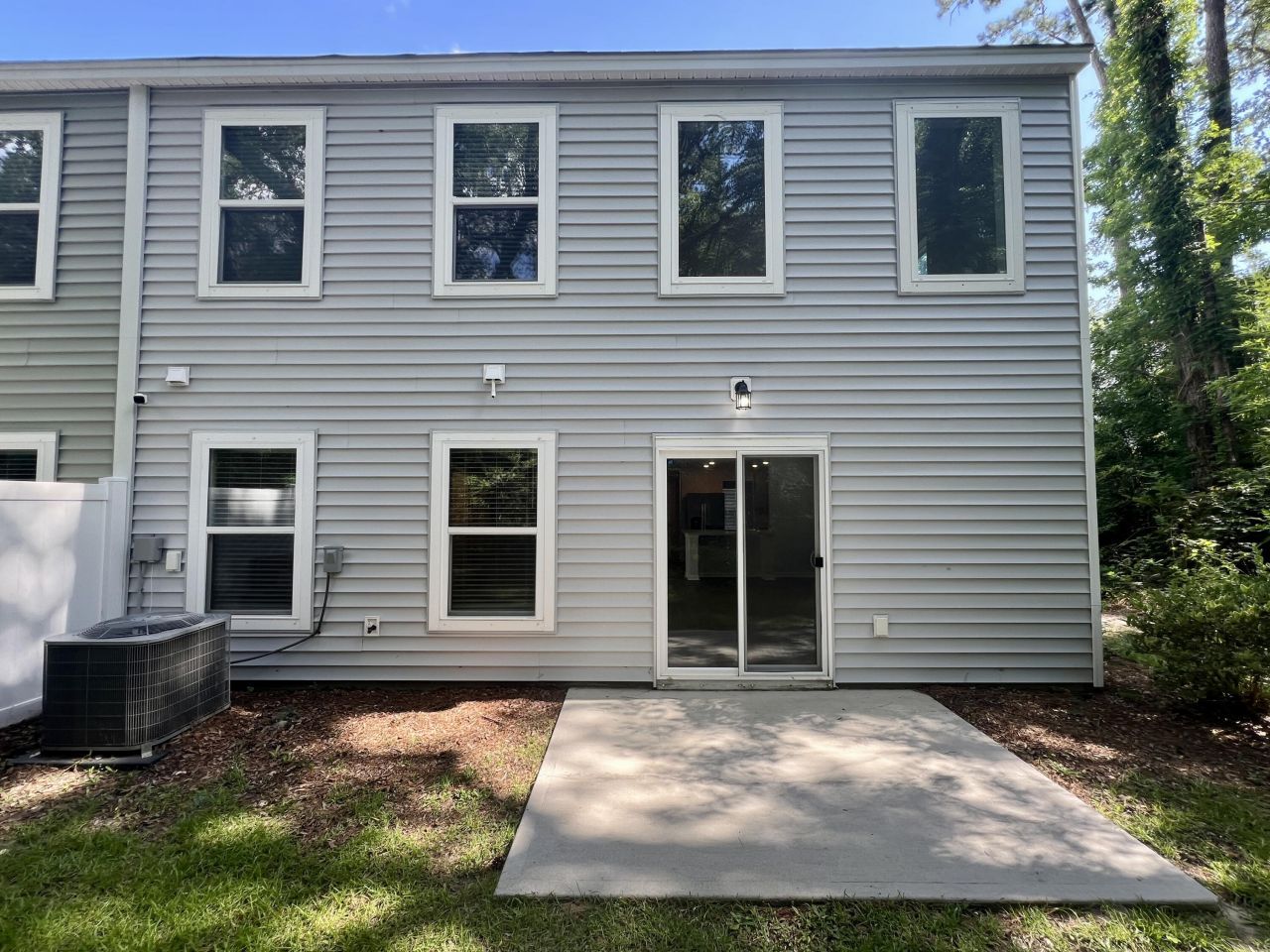 109 Rosefield Court Photo 28