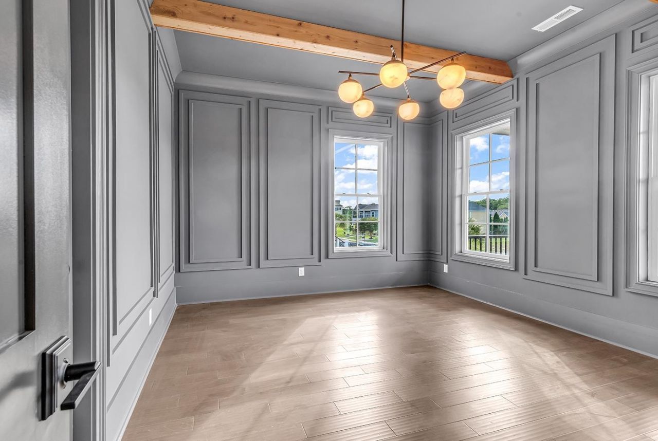 5720 Springs Ave.  Photo 6