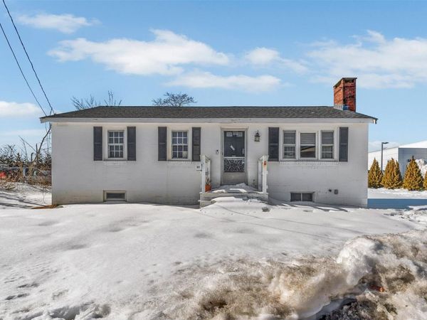 97 Bassett Lane, Hyannis, MA 02601
