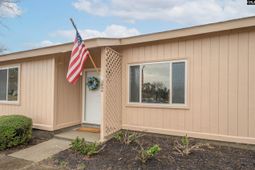 42 Boardwalk Lane  photo 4