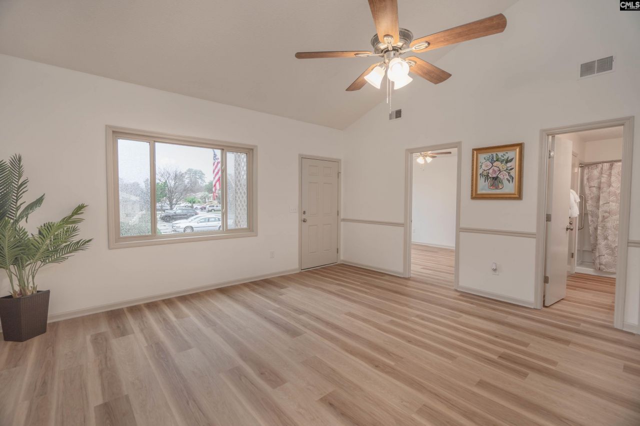 42 Boardwalk Lane  Photo 7