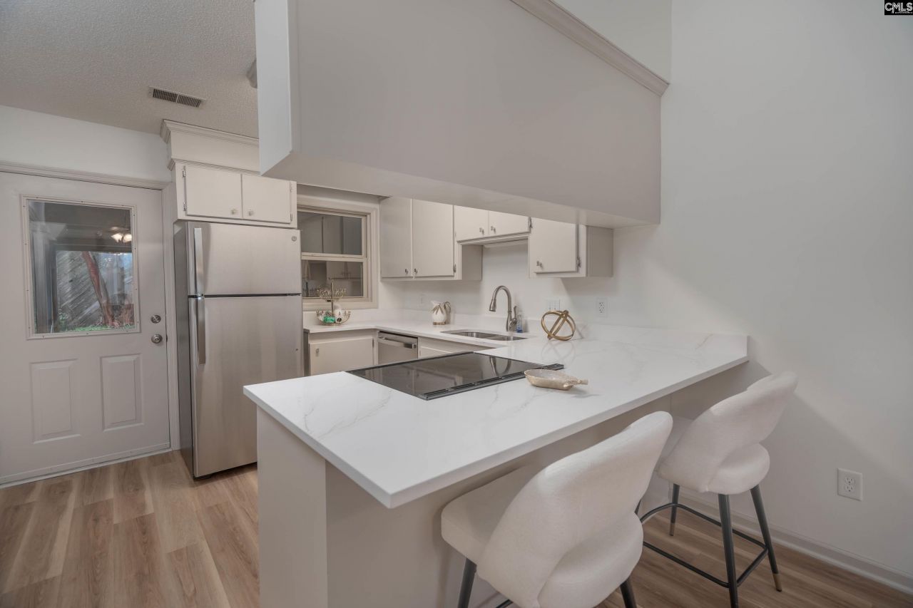 42 Boardwalk Lane  Photo 9