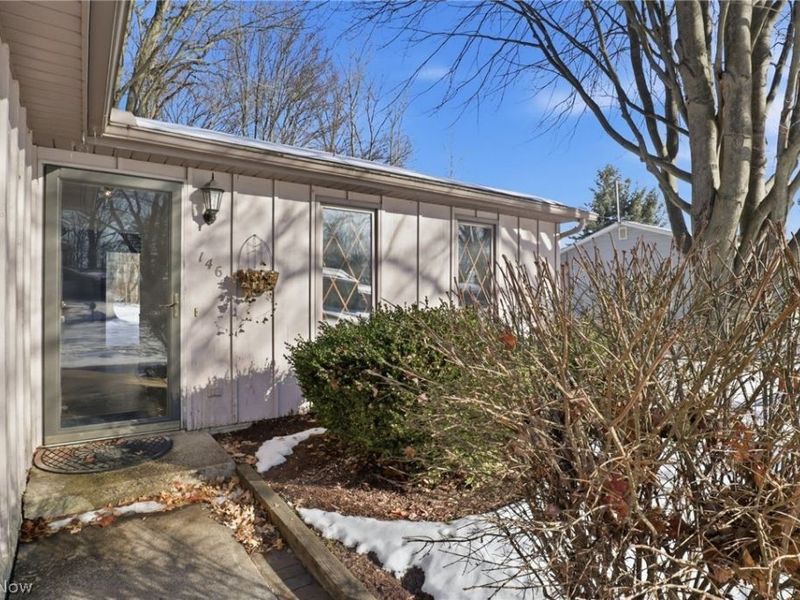 146 Hidden Tree Lane, Amherst, OH 44001 Photo 8