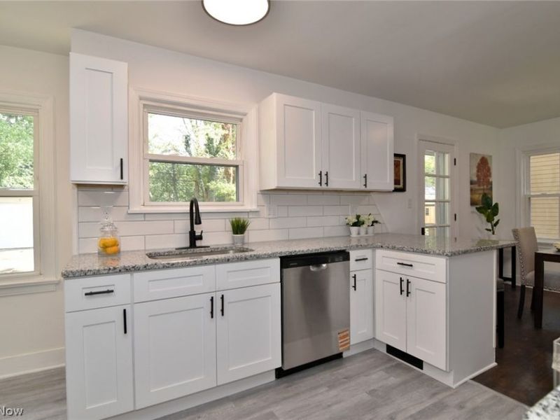 2203 Brockway Road, University Heights, OH 44118 Photo 13