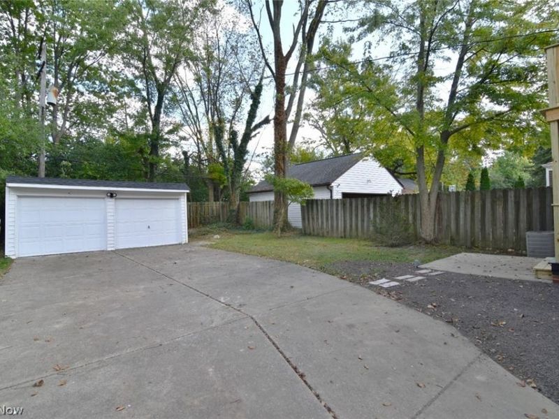 2203 Brockway Road, University Heights, OH 44118 Photo 37