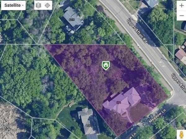 694 Meadow Lane , Woodbury, MN 55125