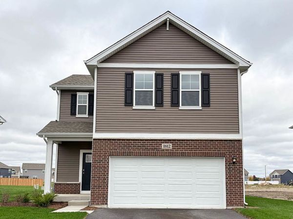 1812 Overland Drive, Plainfield, IL 60586