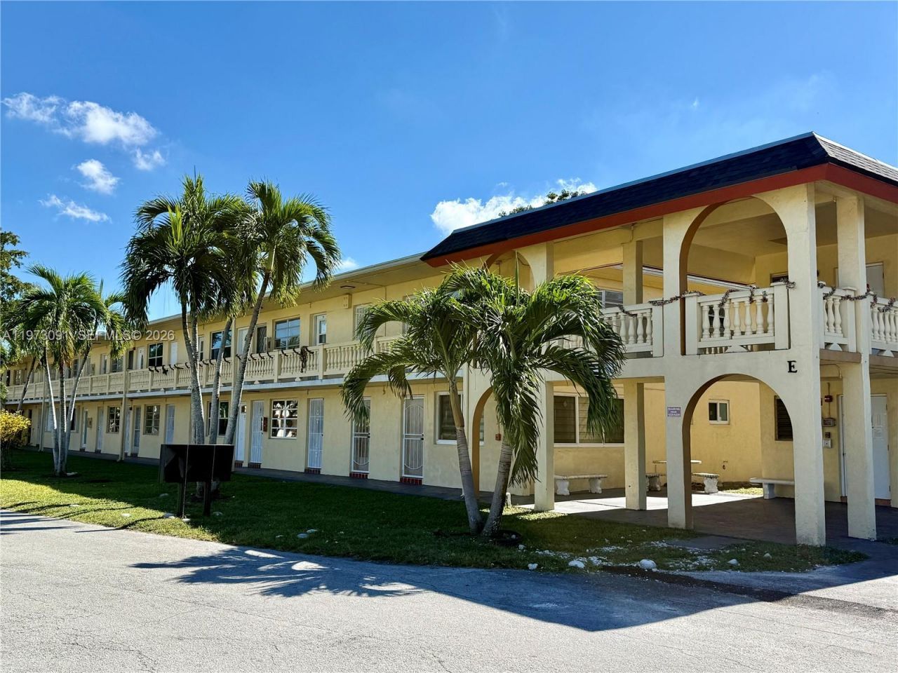 160 NE 203rd Ter , Unit 22, Miami Gardens, FL 33179 Photo