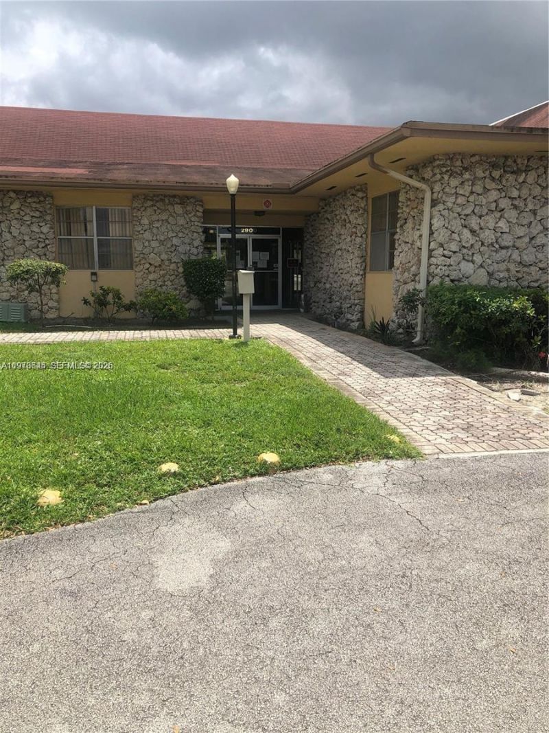 2834 NW 55th Ave, Unit 1C, Lauderhill, FL 33313 Photo