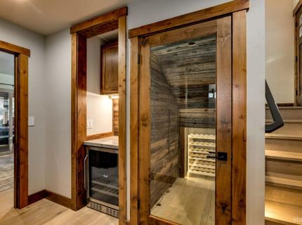 1125 Dedi Avenue, South Lake Tahoe, CA 96150 Photo