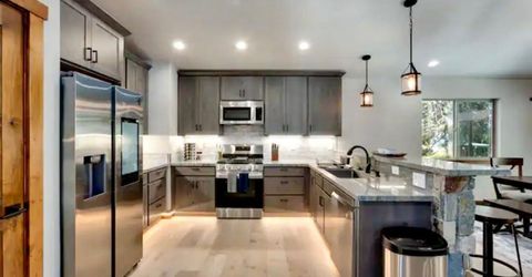 1125 Dedi Avenue, South Lake Tahoe, CA 96150 Photo