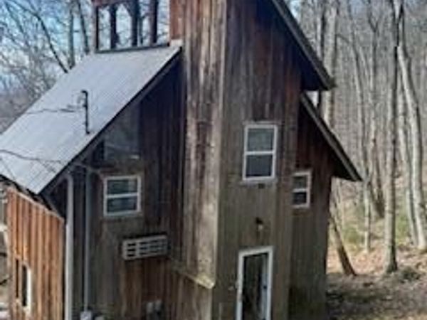 911 Swan Saddle Road Road, Sevierville, TN 37876