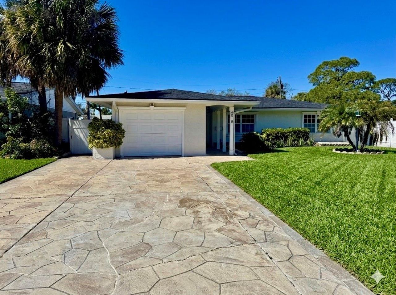 4518 Helena Street Ne, Saint Petersburg, FL 33703 Photo