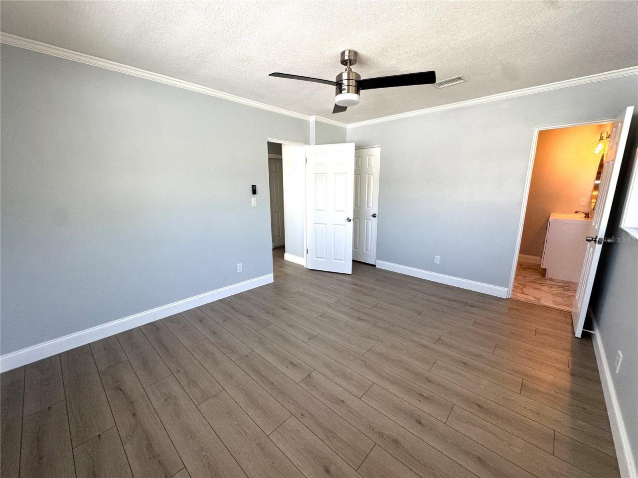 4518 Helena Street Ne, Saint Petersburg, FL 33703 Photo