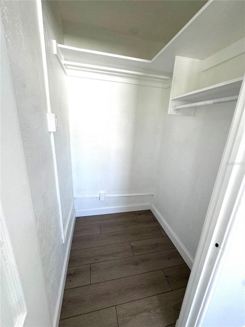 4518 Helena Street Ne, Saint Petersburg, FL 33703 Photo