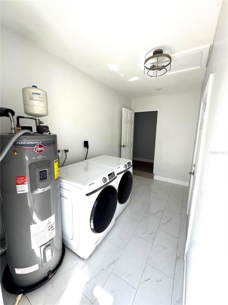 4518 Helena Street Ne, Saint Petersburg, FL 33703 Photo