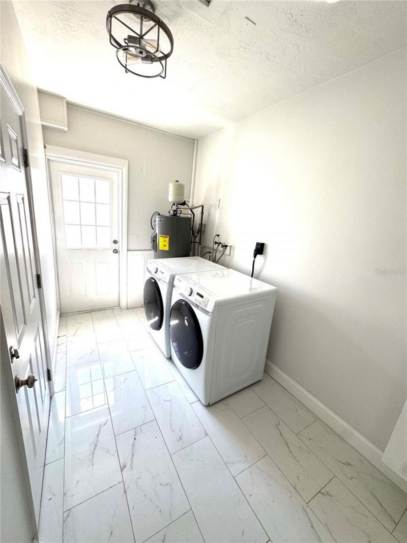 4518 Helena Street Ne, Saint Petersburg, FL 33703 Photo