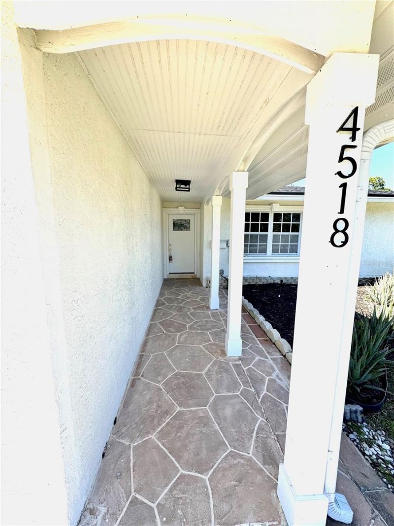 4518 Helena Street Ne, Saint Petersburg, FL 33703 Photo