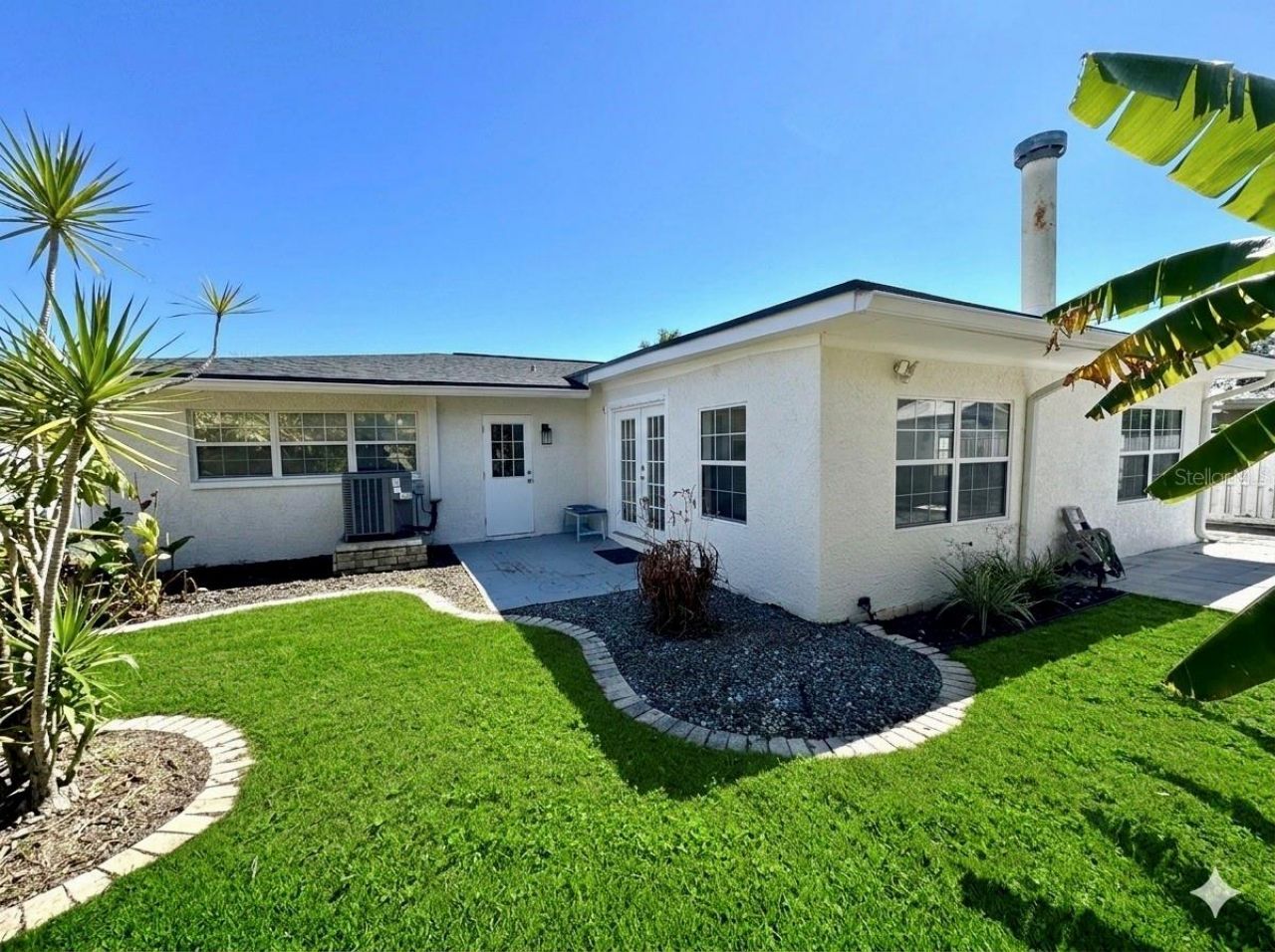 4518 Helena Street Ne, Saint Petersburg, FL 33703 Photo