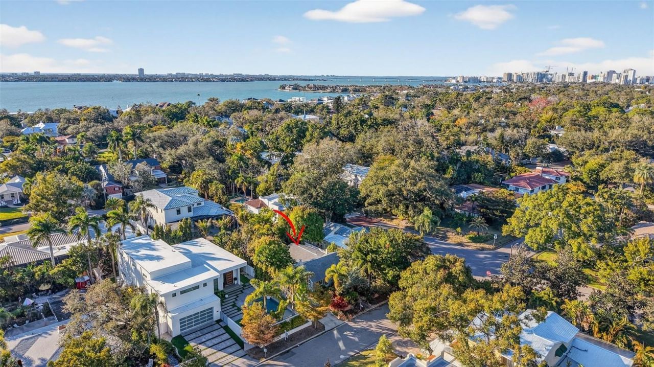 2612 Mulberry Terrace , Sarasota, FL 34239 Photo