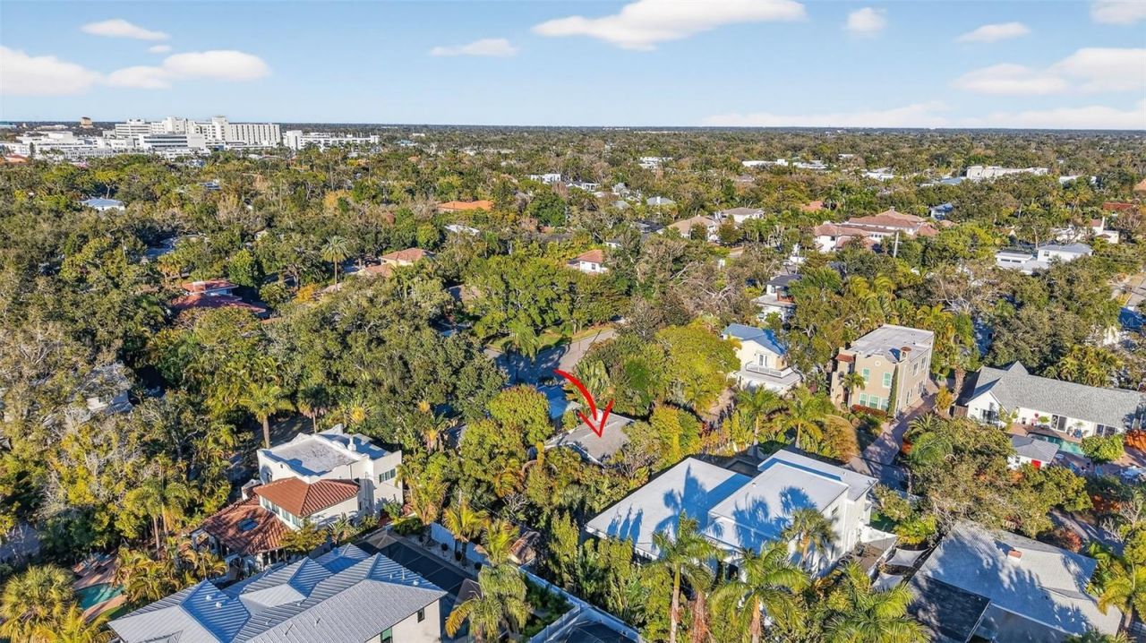 2612 Mulberry Terrace , Sarasota, FL 34239 Photo