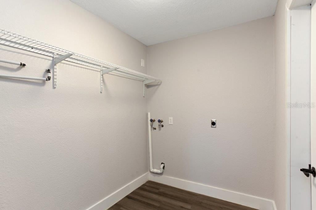 3417 SE Tennessee Terrace, Orlando, FL 32806 Photo