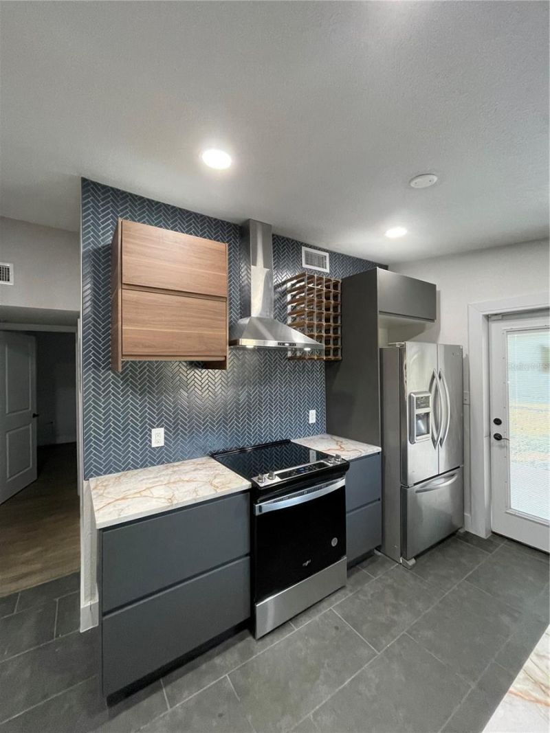 3417 SE Tennessee Terrace, Orlando, FL 32806 Photo