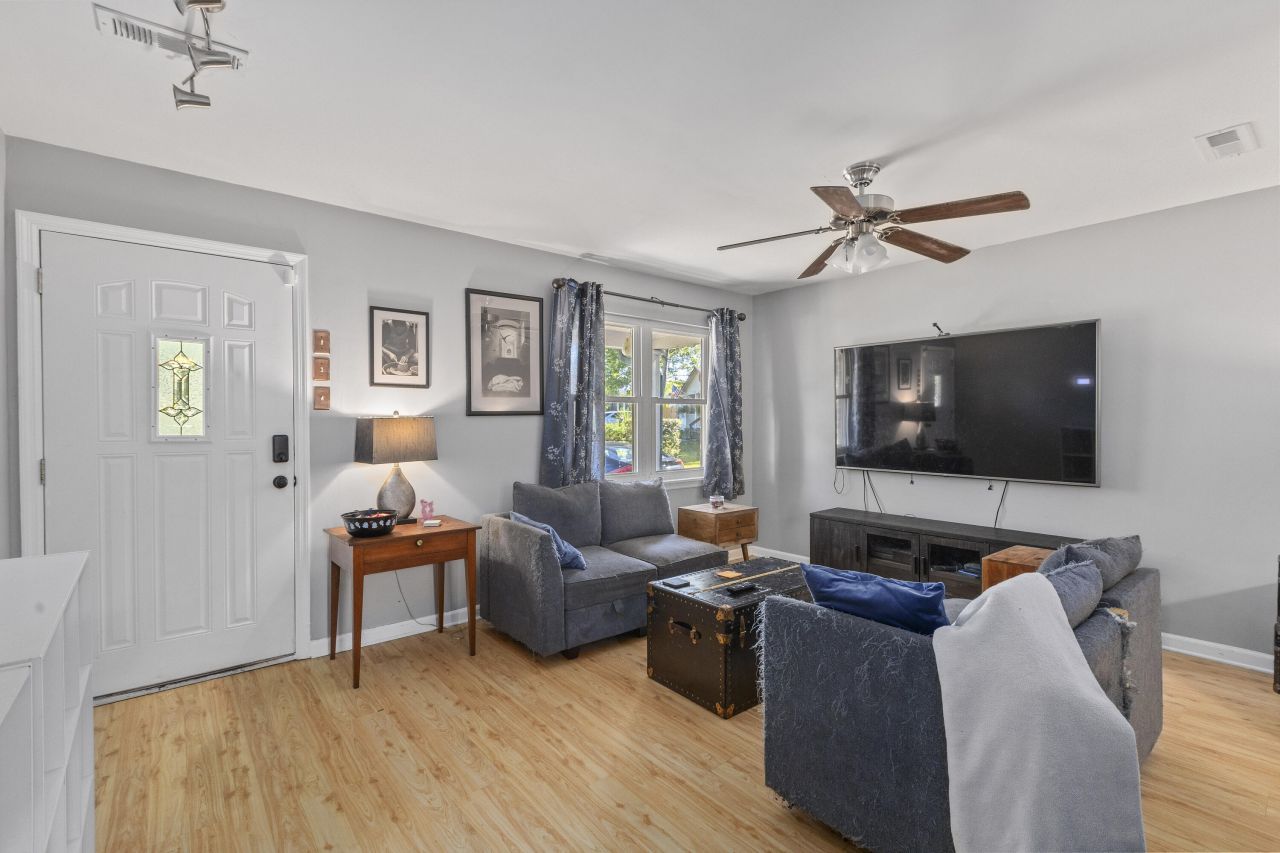 107 Olde Clemson Court Photo 6