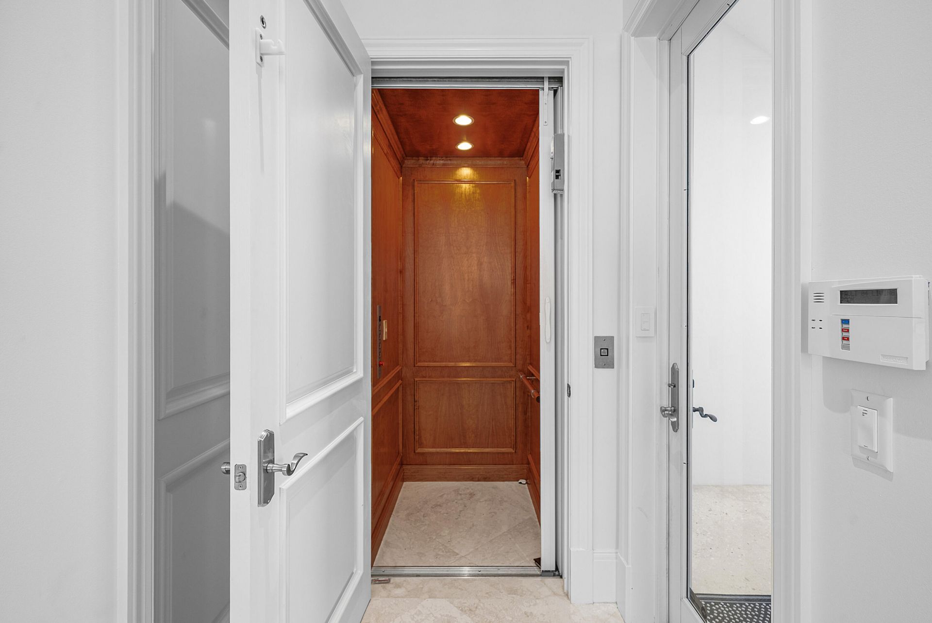 6102 N Ocean Boulevard, Ocean Ridge, FL 33435 Photo