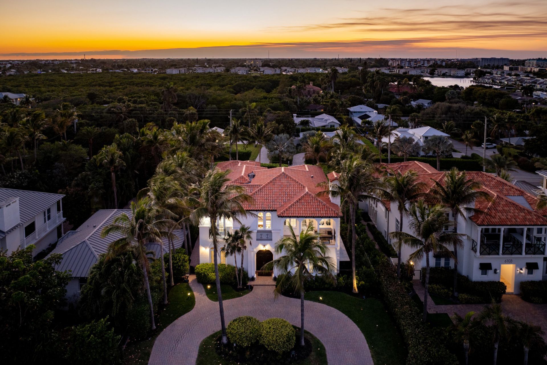 6102 N Ocean Boulevard, Ocean Ridge, FL 33435 Photo