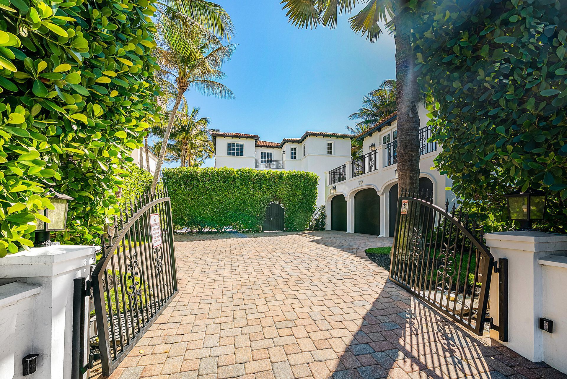 6102 N Ocean Boulevard, Ocean Ridge, FL 33435 Photo