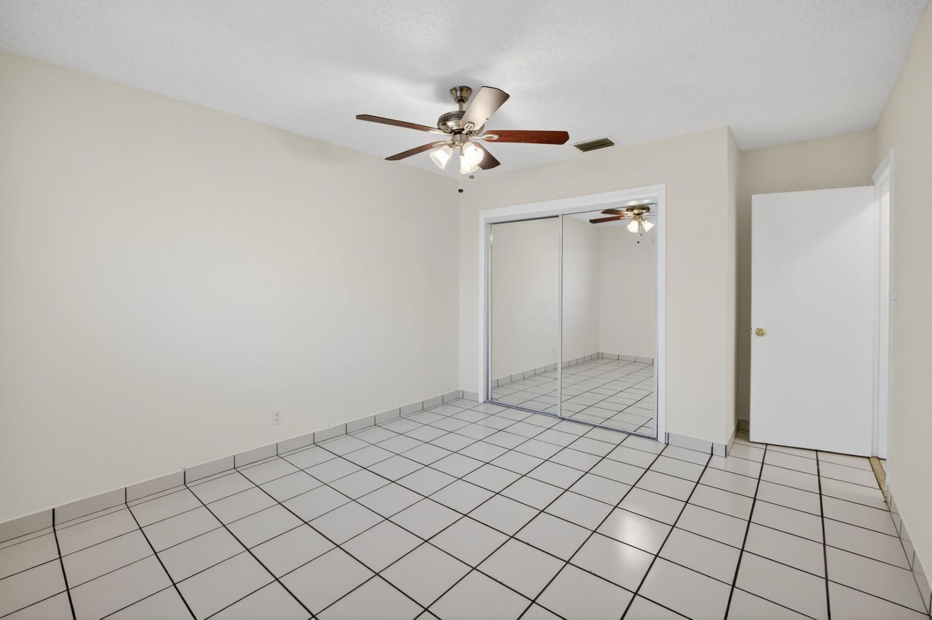 2500 SW 18th Ter, Unit 2, Fort Lauderdale, FL 33315 Photo