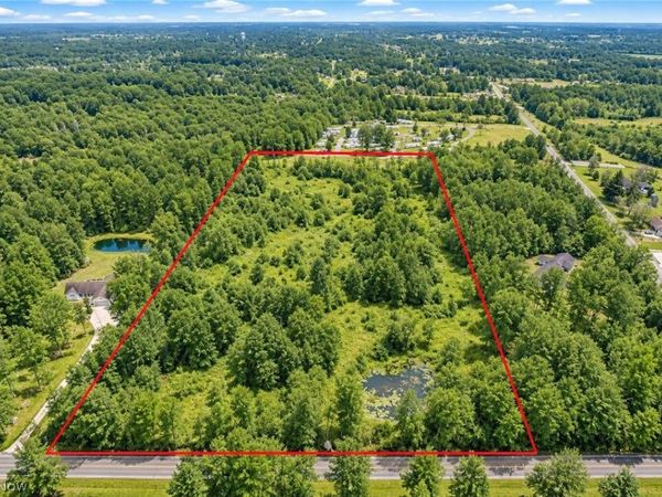 Lane Road SW, Warren, OH 44481