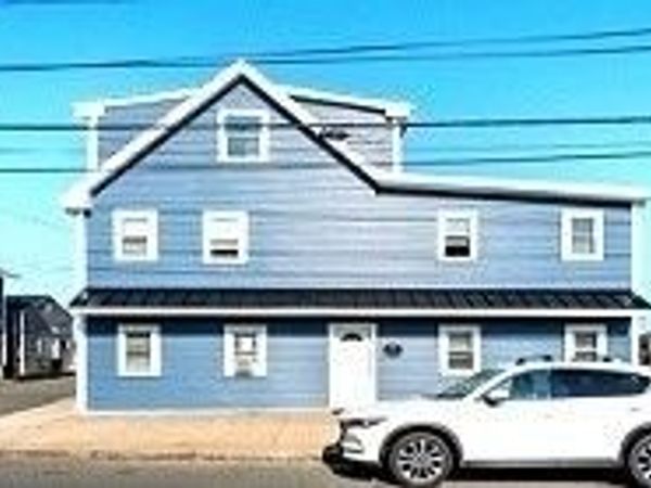 585 Shirley St, Unit 2, Winthrop, MA 02152