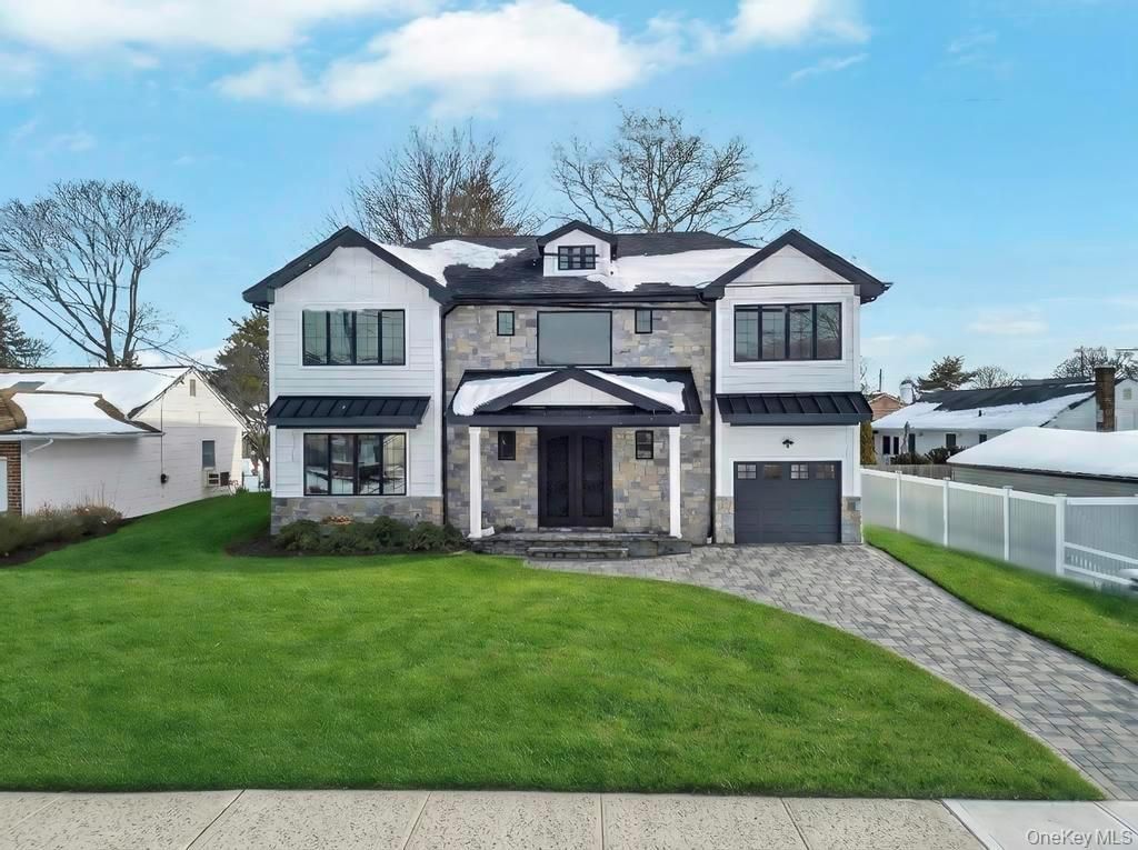 351 Concord Avenue, East Meadow, NY 11554 Main Photo