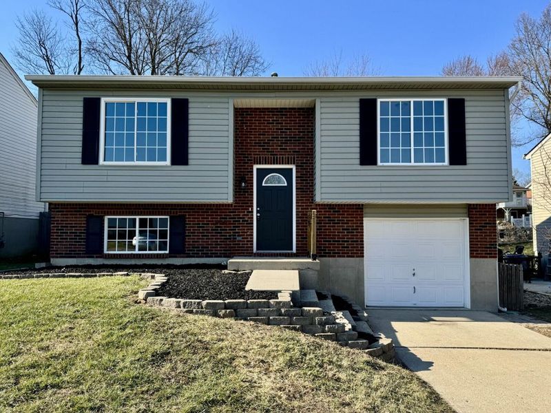 3658 Mitten Drive, Elsmere, KY 41018 Photo 2