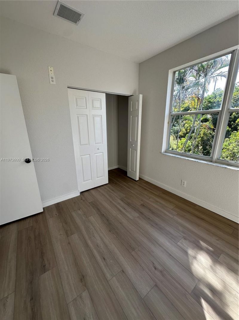 4946 SW 38th Way, Hollywood, FL 33312 Photo