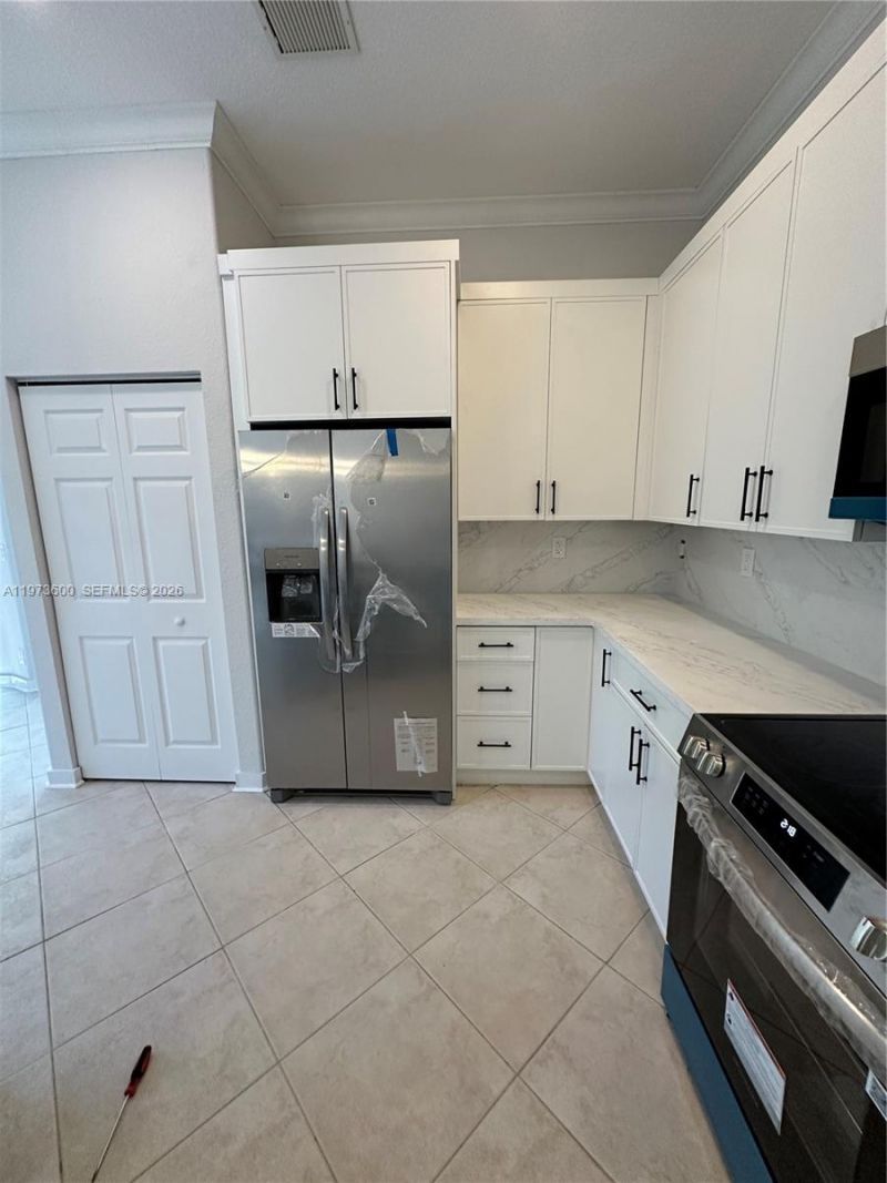 4946 SW 38th Way, Hollywood, FL 33312 Photo