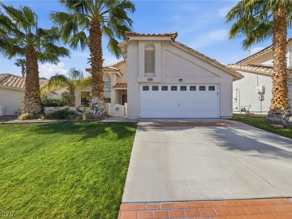 2921 Autumn Haze Lane, Las Vegas, NV 89117
