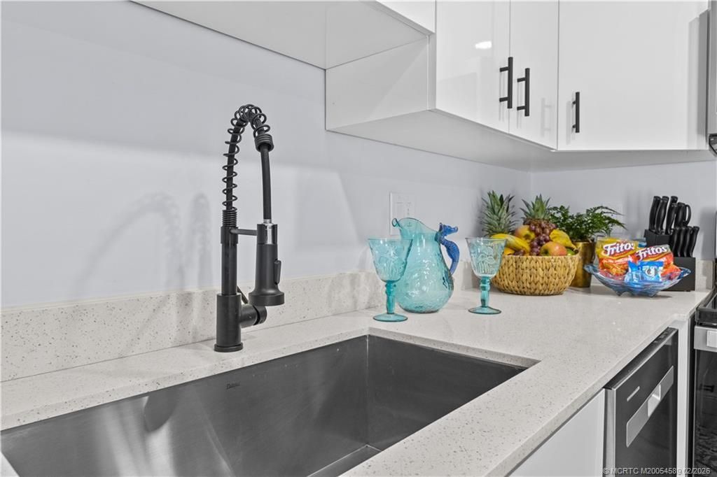 711 S Ocean Drive, Fort Pierce, FL 34949 Photo