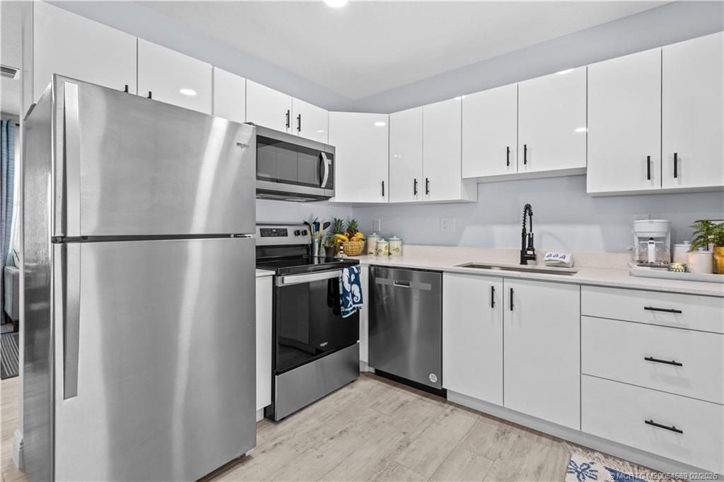 711 S Ocean Drive, Fort Pierce, FL 34949 Photo