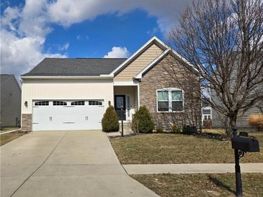 4362 Bergamot Drive, Tipp City, OH 45371
