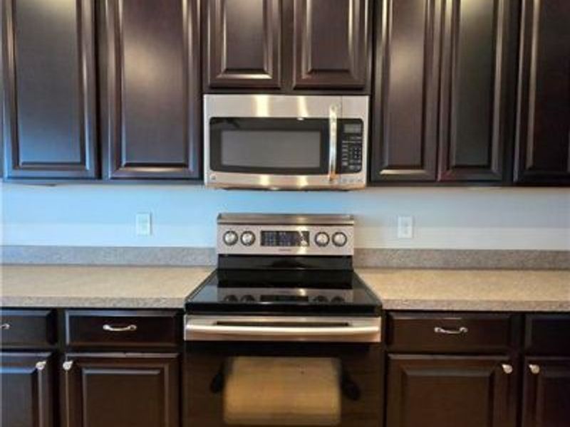 4362 Bergamot Drive, Tipp City, OH 45371 Photo 10